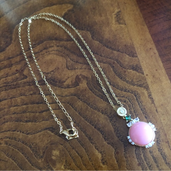 Elegant pink cabochon mini pearl crystal accent pendant on chain necklace - Picture 3 of 16